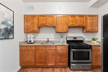 6230 N Kenmore Ave unit 1604 - Chicago, IL