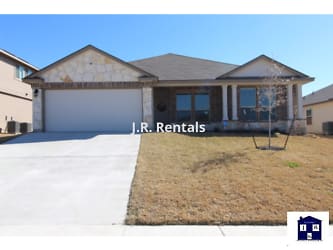 2202 Wigeon Wy - Copperas Cove, TX