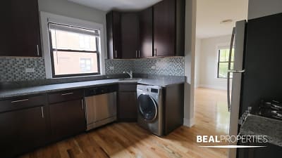 2900 N Mildred Ave unit CL-2900-A2 - Chicago, IL