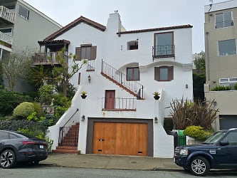 446 Roosevelt Way - San Francisco, CA