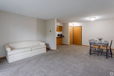The Manor At Med City Apartments - Rochester, MN