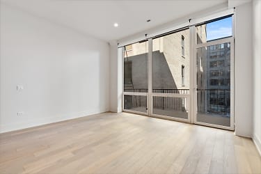 318 W Grand Ave #404 - undefined, undefined