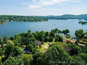 5 Candlewood Acres Rd - Brookfield, CT