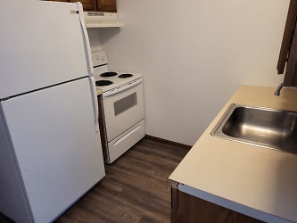 Experience Luxurious Living In The Heart Of Kenwood, Baxter - Spacious Apartment - Baxter, MN