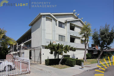11953 Eucalyptus Ave unit 9 - Hawthorne, CA