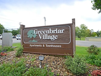 Greenbriar Village Apartments & Townhomes - Pittsburgh, PA