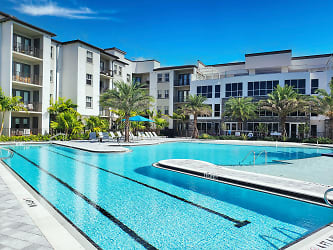 Legacy Gateway Apartments - Fort Myers, FL