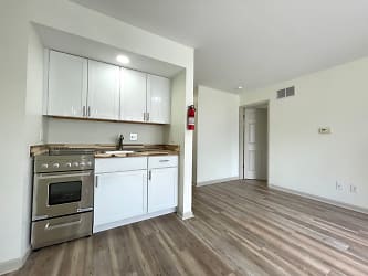 341 S Lincoln St unit 351 - Bloomington, IN