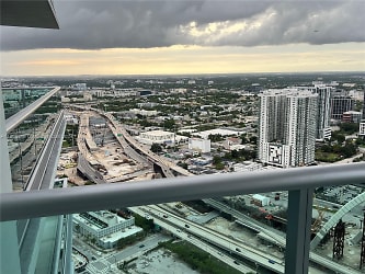 900 Biscayne Blvd #4910 - Miami, FL