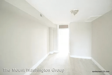 1715 Guilford Ave unit 1 - Baltimore, MD