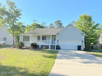 330 Revere Rd - Southport, NC