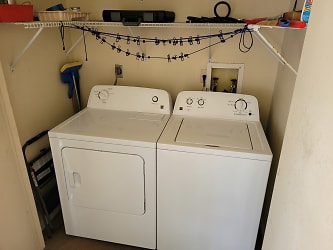 Laundry room off lanai.jpg