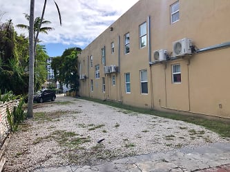 2001 SW 6th St Apartments - Miami, FL