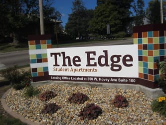 The Edge On Hovey Apartments - Normal, IL