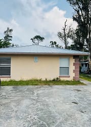 5618 Fourth Ave - Fort Myers, FL