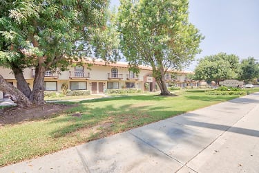 Casa Flores Apartments - Riverside, CA