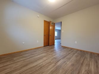 204 13th St NW unit 1 - Rochester, MN