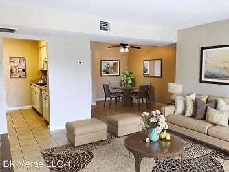 Plaza Verde Condos For Rent Apartments - Houston, TX