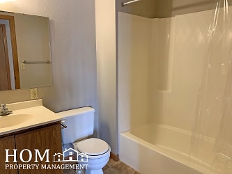 131 W Lind St unit 6 - undefined, undefined