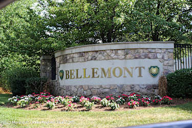 318 Bernard Dr - Marlboro, NJ