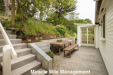 117 Laverne Ave - Mill Valley, CA