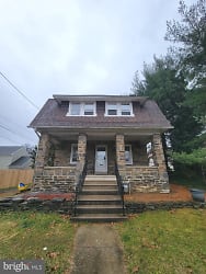 523 S Woodbine Ave - Penn Valley, PA