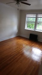 4635 N Lowell Ave unit 1 - Chicago, IL