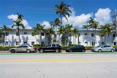 8330 Byron Ave #4 - Miami Beach, FL