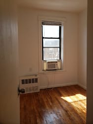 60-89 71st Ave unit 3 - Queens, NY