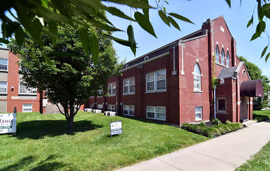 1743 Culbertson Ave unit 105 - New Albany, IN