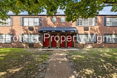1011 North and South Rd unit 1011 - University City, MO