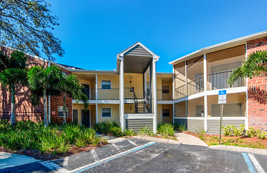 Meridian Apartments - Tampa, FL