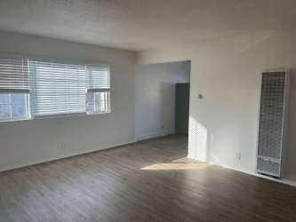 2171 Peach St unit 4 - undefined, undefined