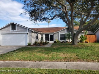 816 Pine Shadows Ave - Rockledge, FL