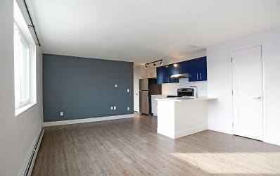 The Jewell Apartments - Denver, CO