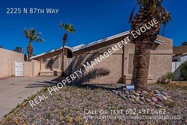 2225 N 87Th Way - Scottsdale, AZ