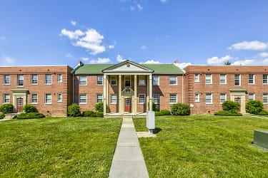 Westhills Square Apartments - Baltimore, MD