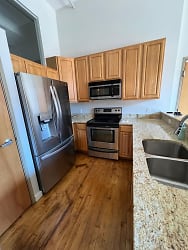 1951 W 26th St unit 203 - Cleveland, OH