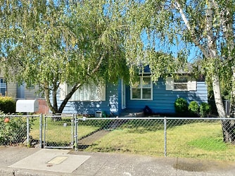 315 W 16th St - The Dalles, OR