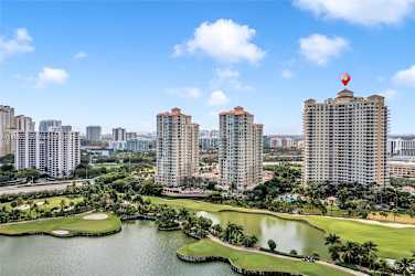 19501 W Country Club Dr #2611 - Aventura, FL