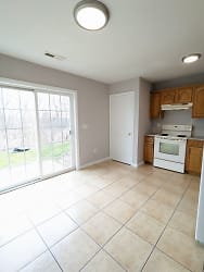 150 Mohican Ave - Waterbury, CT