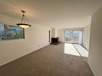 50 Via Belardo unit # 15 - Larkspur, CA