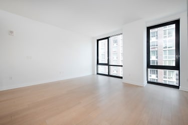 21 West End Ave unit 1101 - New York, NY