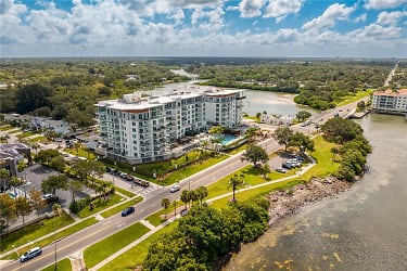 1020 Sunset Point Rd #310 - Clearwater, FL