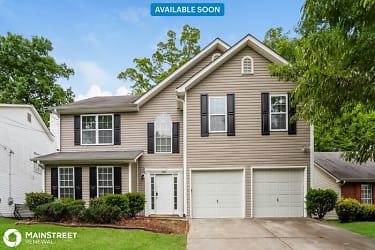 1485 Enchanted Forest Dr - Conley, GA