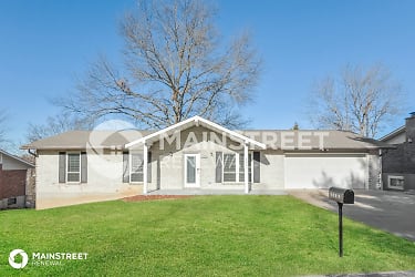 5035 Snowberry St - Imperial, MO