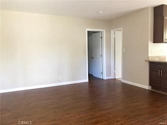 15911 Orizaba Ave #1/2 - Paramount, CA