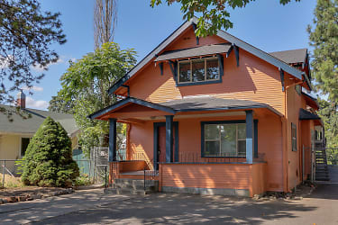 975 W 5th Ave - Eugene, OR