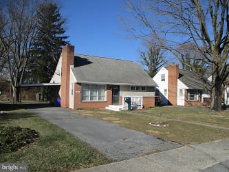 327 Belview Ave - Hagerstown, MD