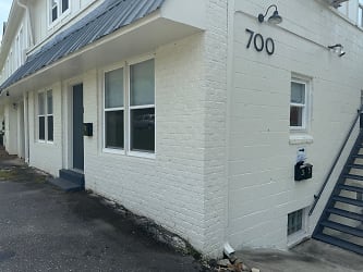 700 Valdese Ave unit 1 - Morganton, NC